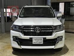 تۆیۆتا لاند کروزەر